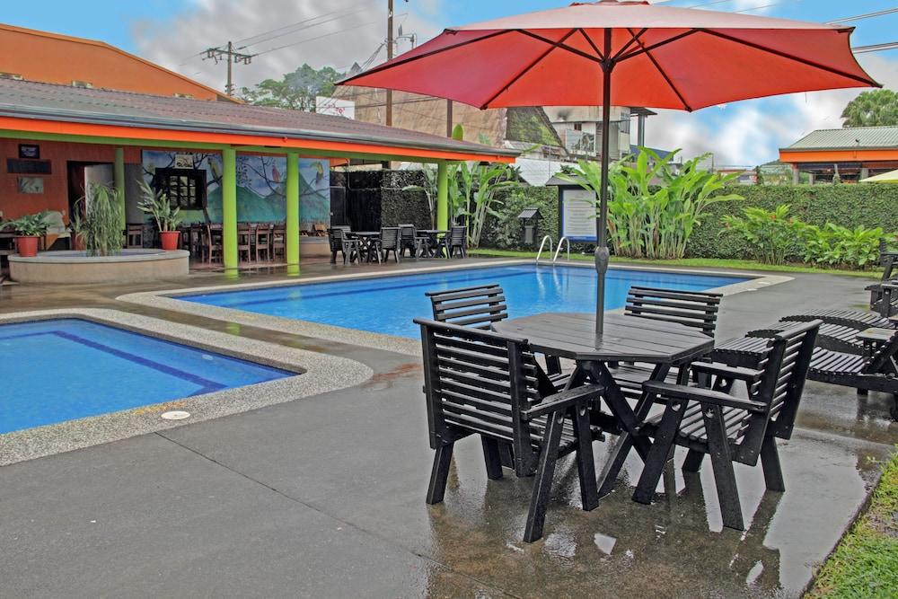 San Bosco Inn La Fortuna Extérieur photo