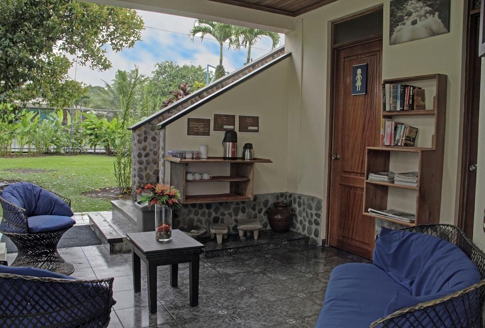 San Bosco Inn La Fortuna Extérieur photo