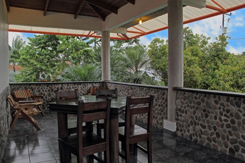 San Bosco Inn La Fortuna Extérieur photo